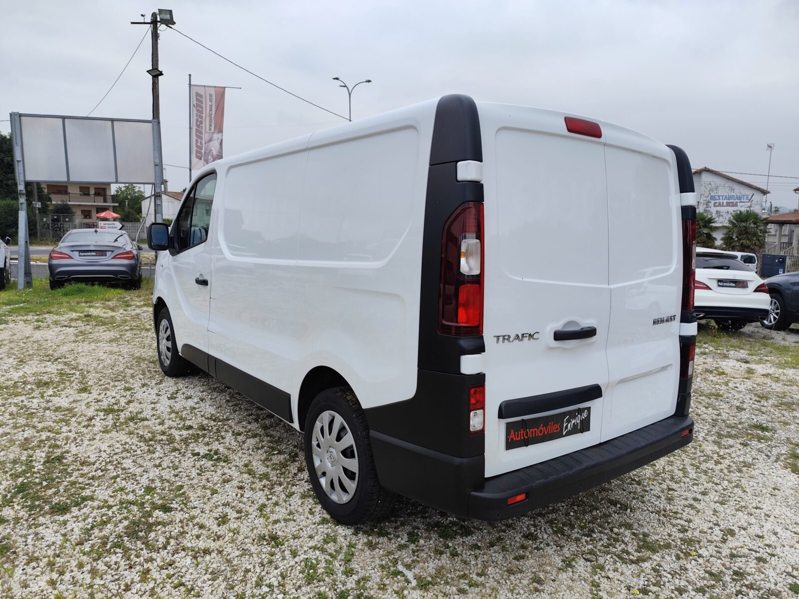 RENAULT TRAFIC L1H1