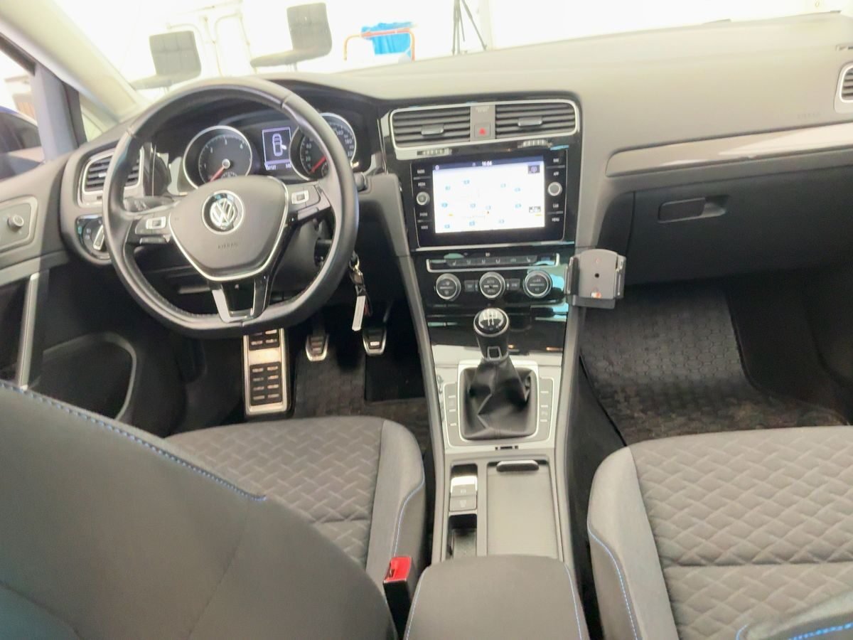VOLKSWAGEN GOLF 1.6 TDI
