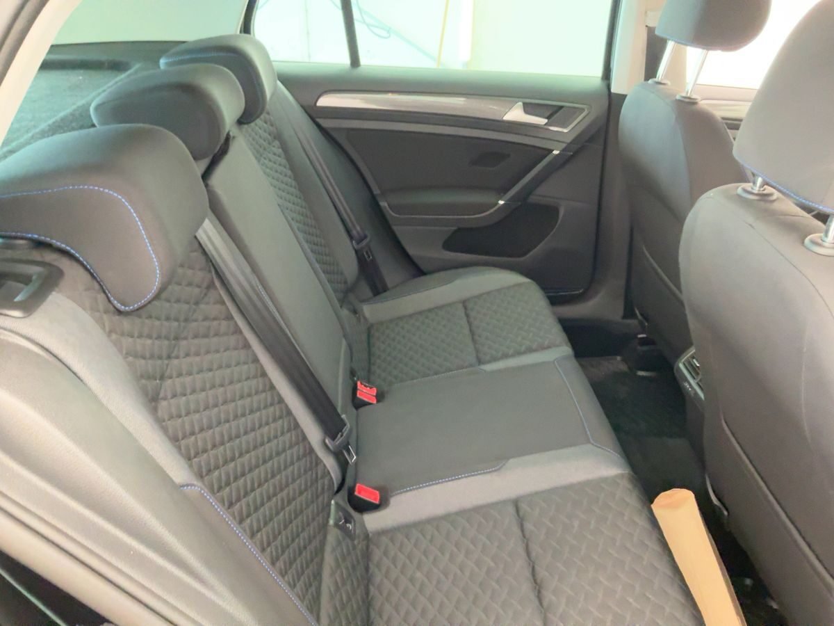 VOLKSWAGEN GOLF 1.6 TDI