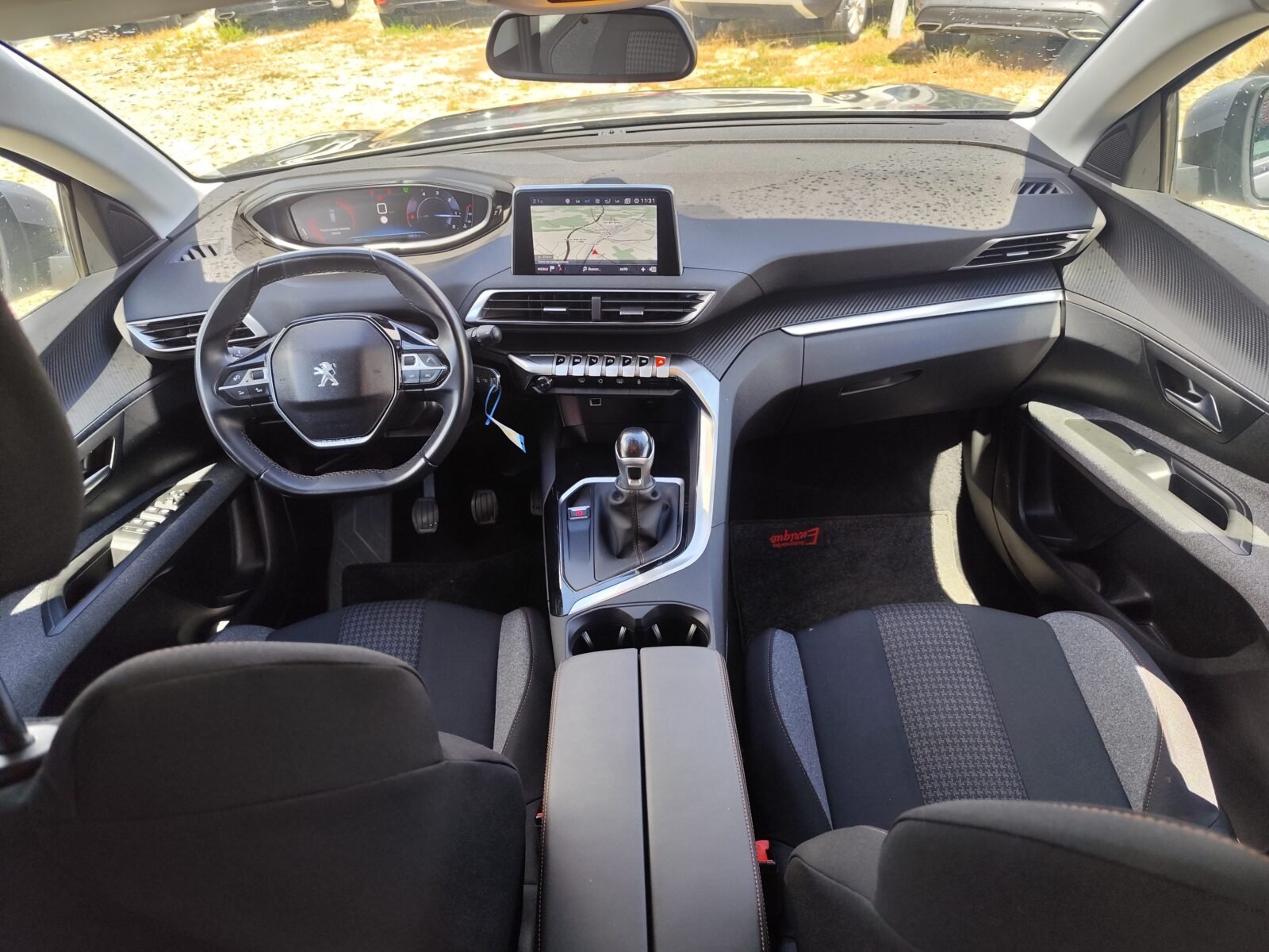 PEUGEOT 3008 1.5 HDI ALLURE