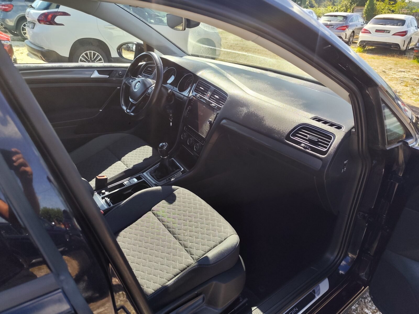 VOLKSWAGEN GOLF 1.6 TDI
