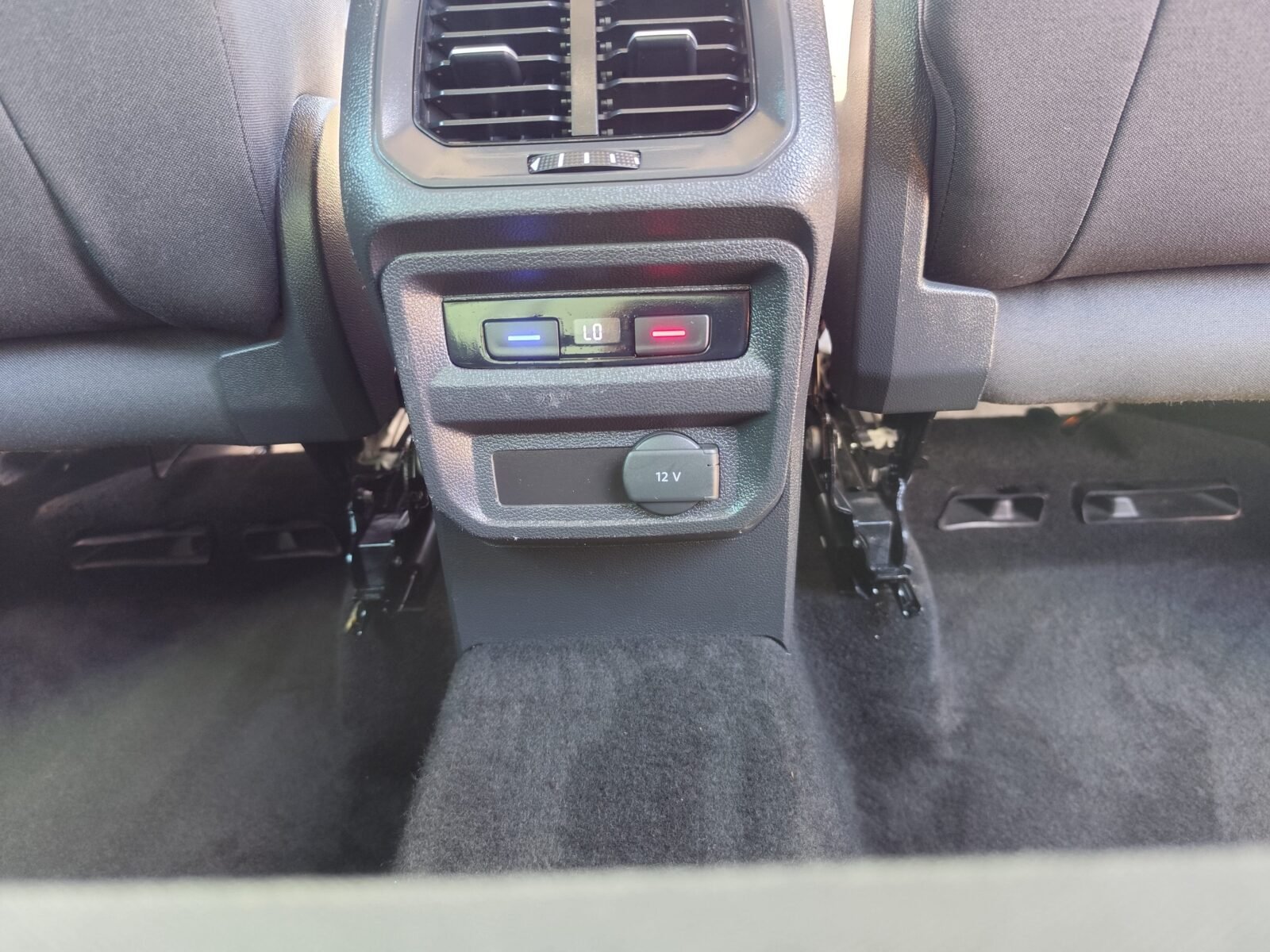 VOLKSWAGEN TIGUAN 2.0 TDI R-Line 4 Mottion
