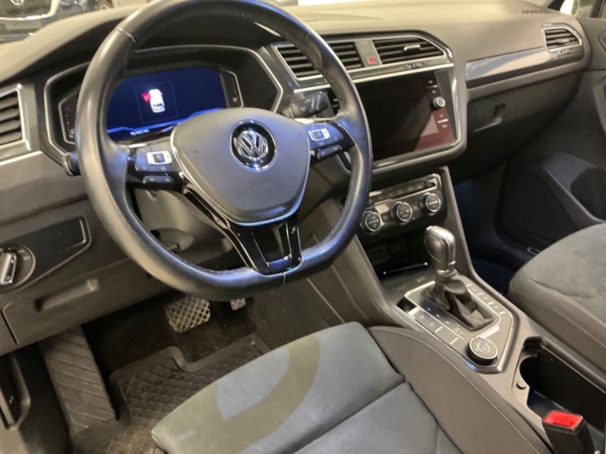 VOLKSWAGEN TIGUAN 2.0 TDI R-Line 4 Mottion