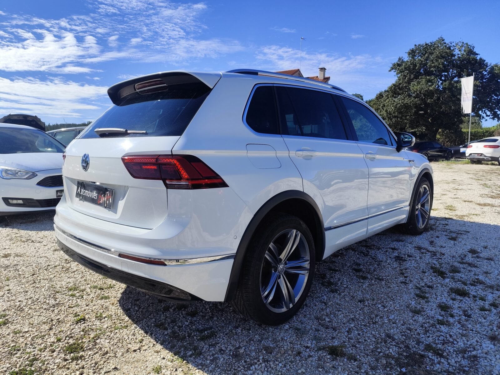 VOLKSWAGEN TIGUAN 2.0 TDI R-Line