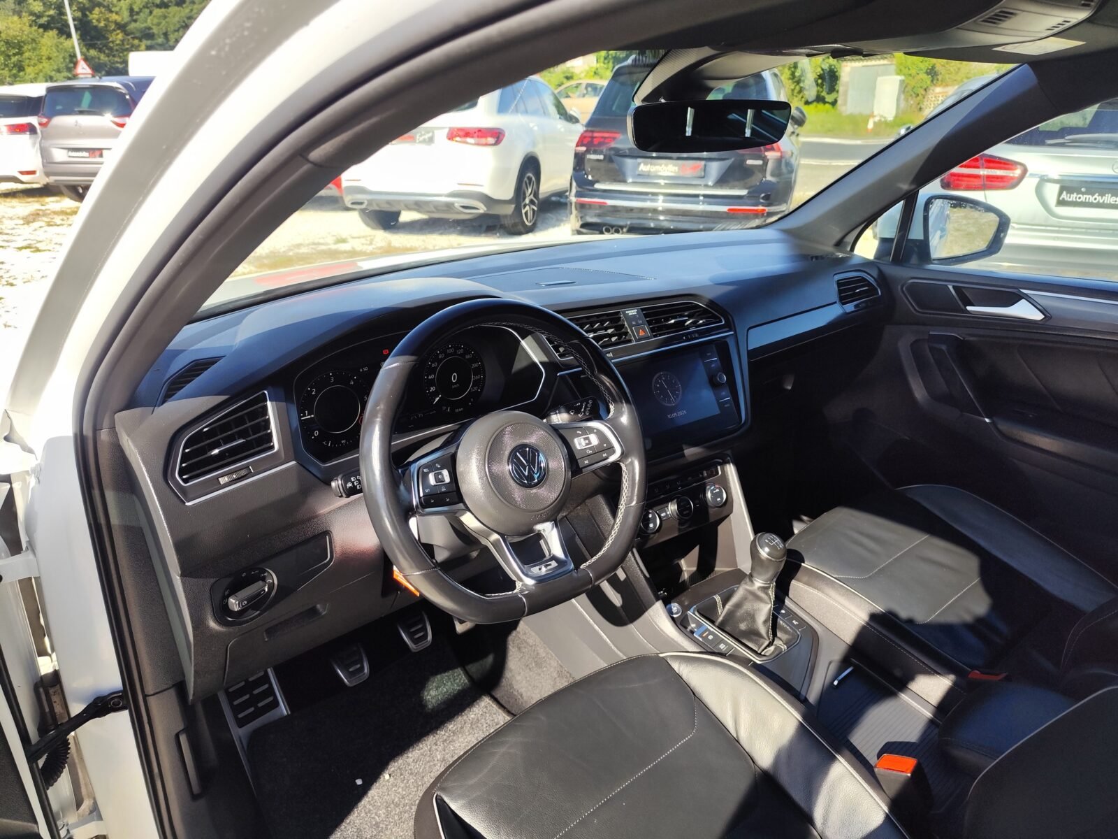VOLKSWAGEN TIGUAN 2.0 TDI R-Line