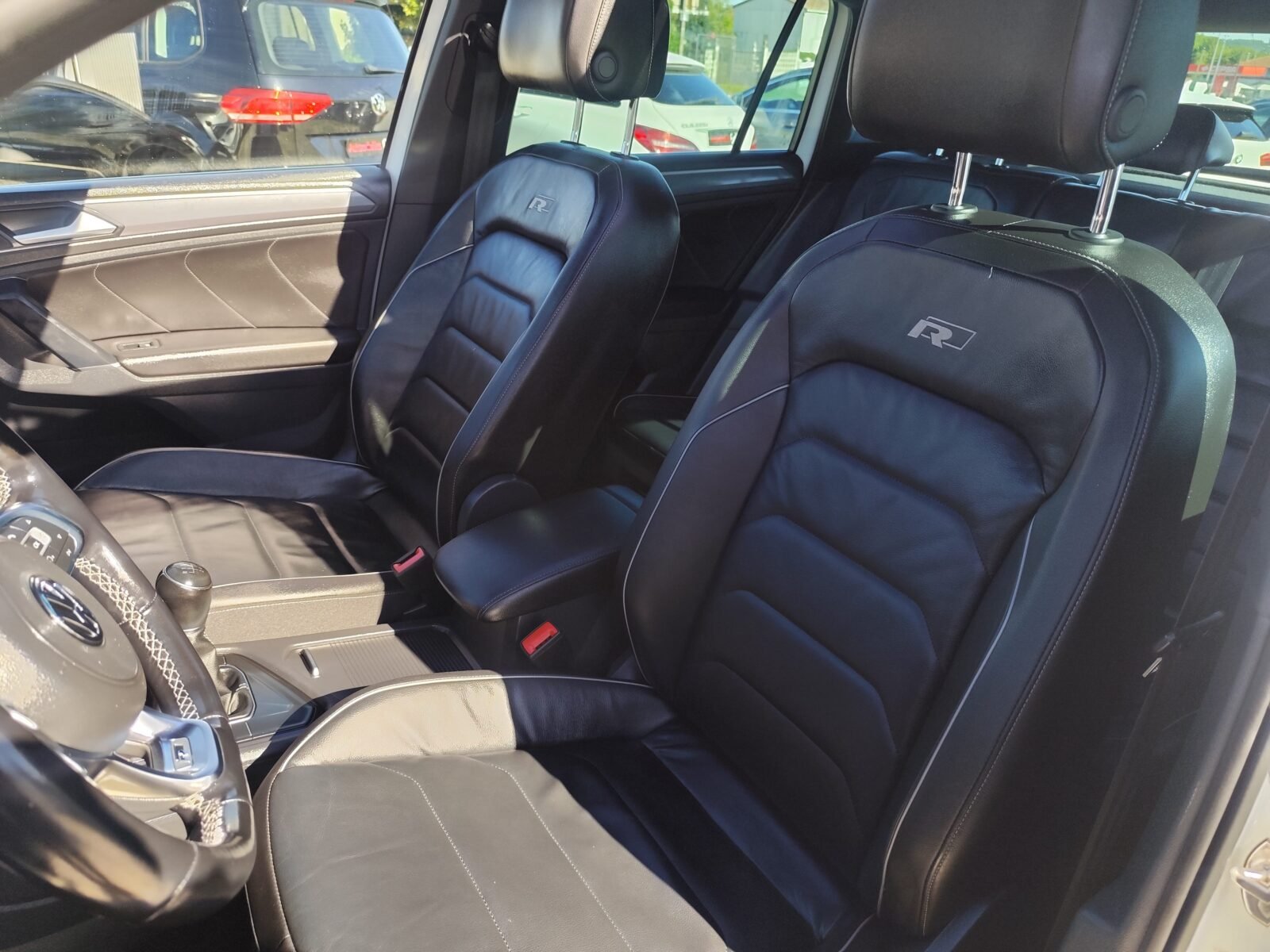 VOLKSWAGEN TIGUAN 2.0 TDI R-Line