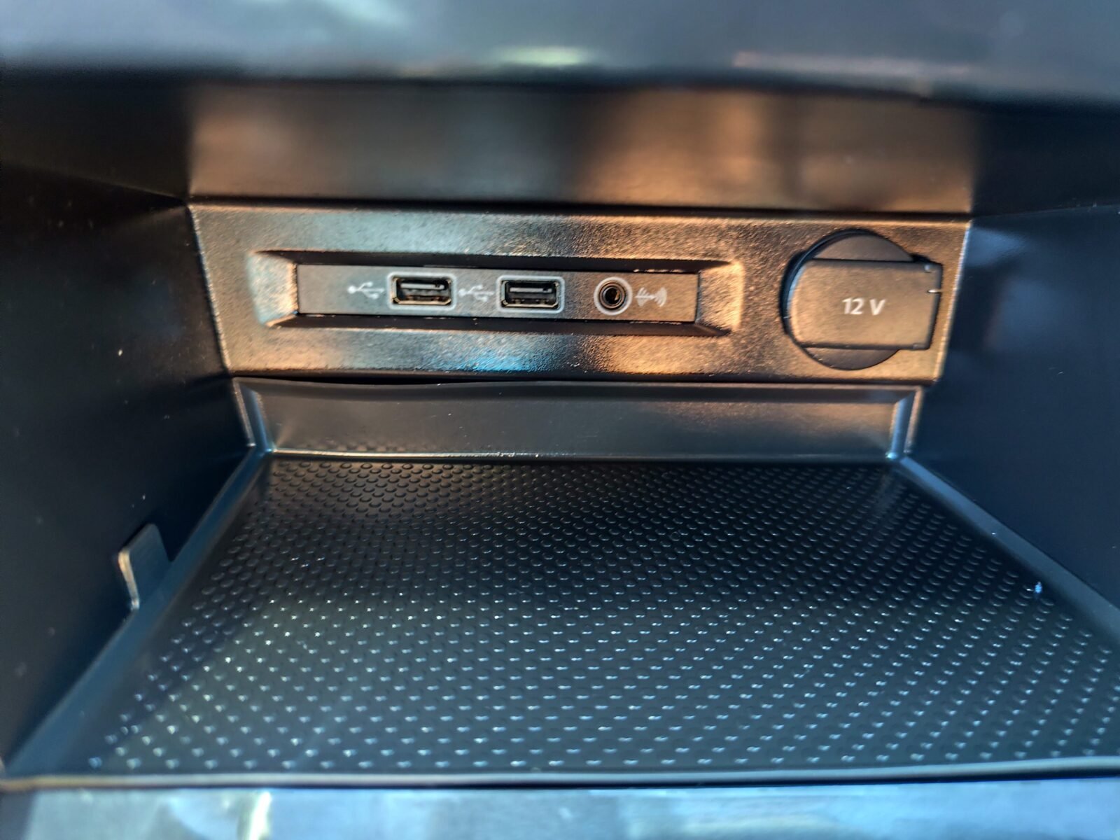VOLKSWAGEN TIGUAN 2.0 TDI R-Line