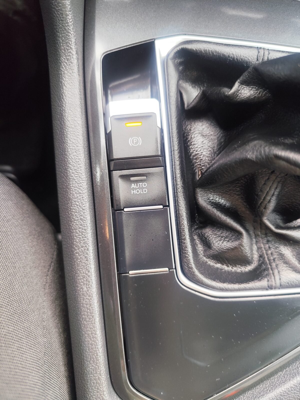 VOLKSWAGEN TIGUAN 2.0 TDI R-Line Allspace