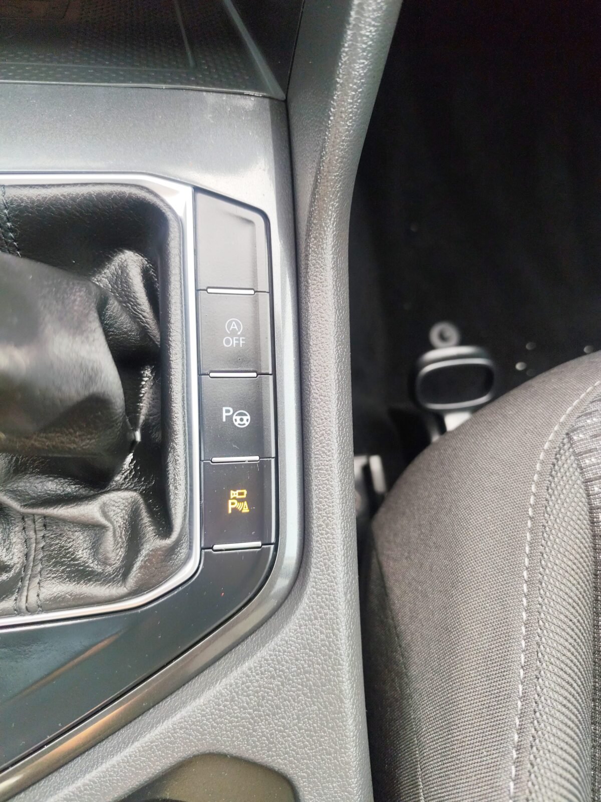 VOLKSWAGEN TIGUAN 2.0 TDI R-Line Allspace