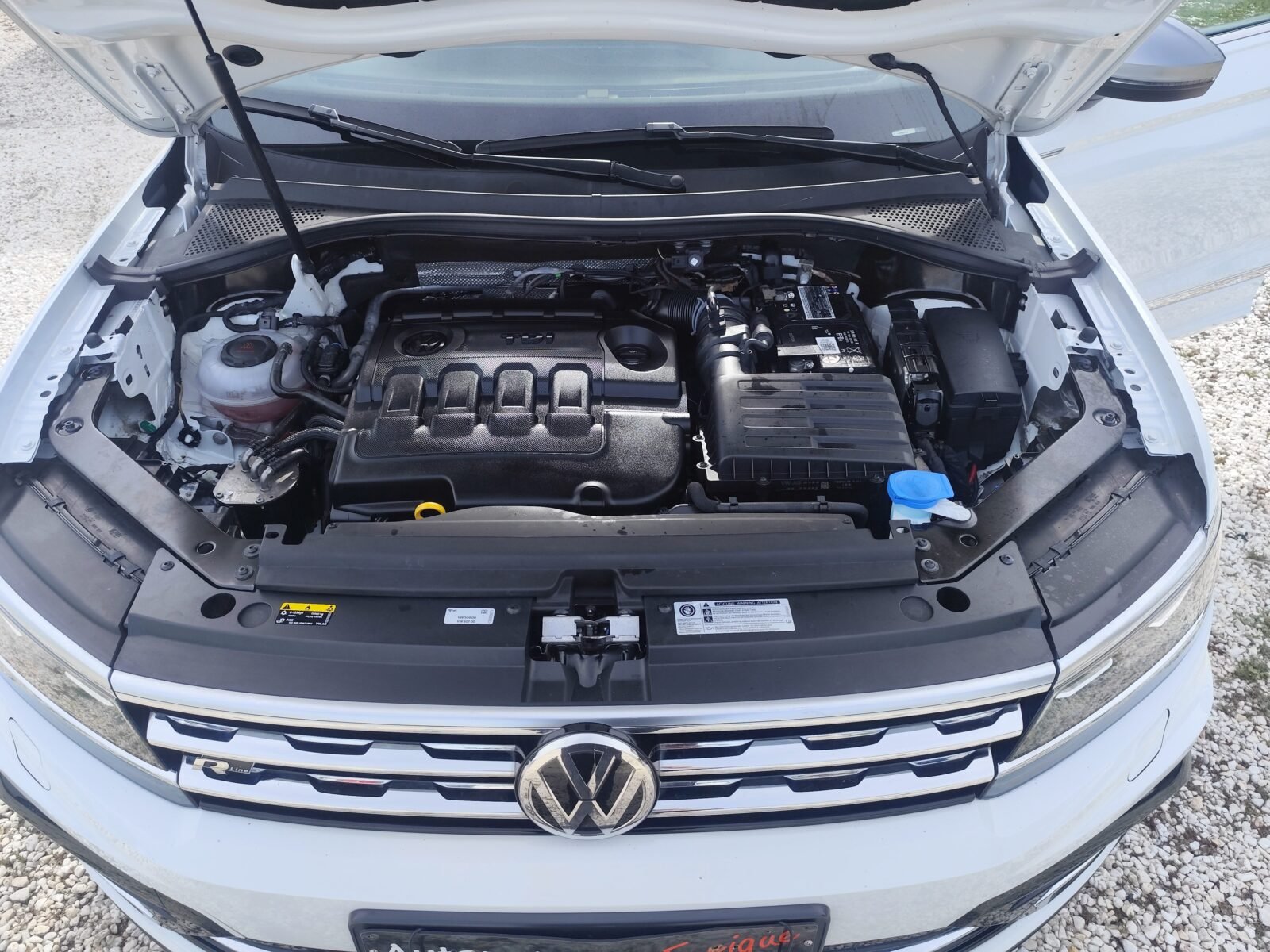 VOLKSWAGEN TIGUAN 2.0 TDI R-Line Allspace