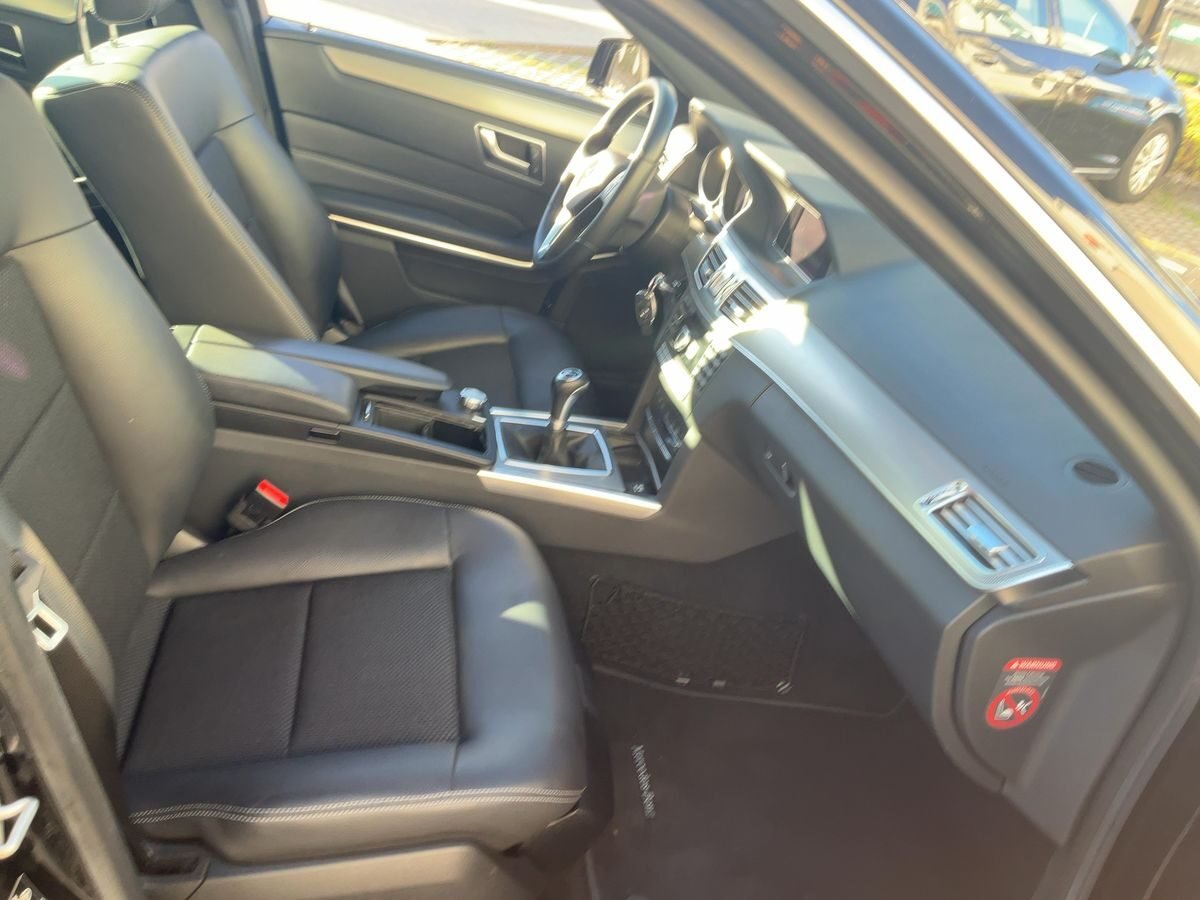MERCEDES-BENZ E 250 CDI Avantgarde